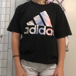 black adidas tee